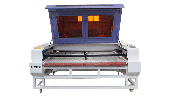 Máquina de corte por láser de CO2 con representaciones de dispositivo de alimentación automática