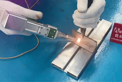 How to maintain a laser welding machine