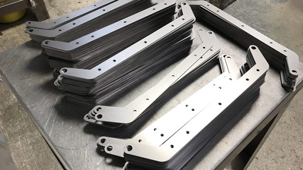 炭素鋼のレーザー切断サンプル