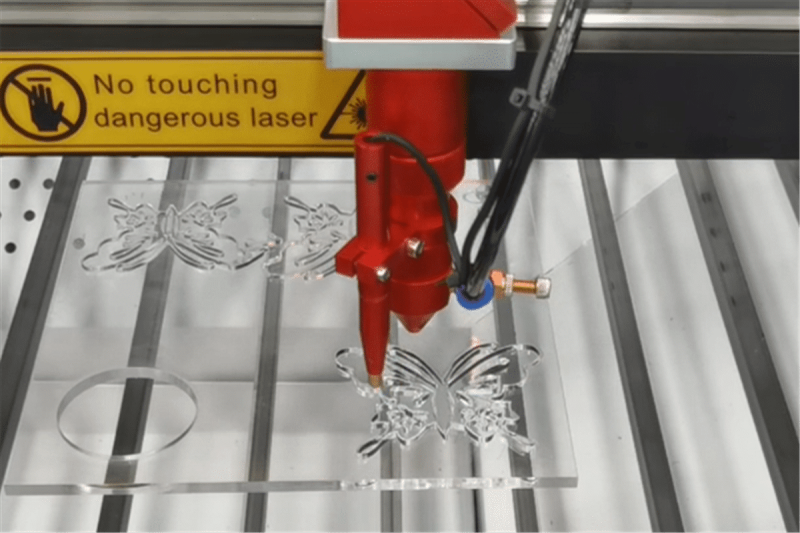 Compreendendo a tecnologia de corte a laser CO2