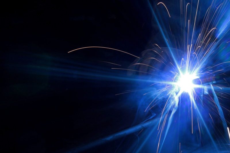 Welche Sicherheitsherausforderungen bringt das Laserschweißen mit sich?