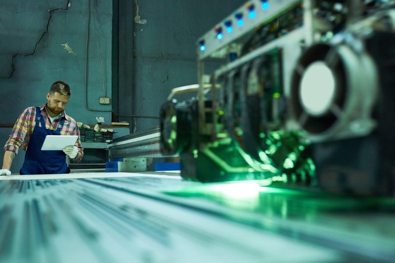 O que é um negócio de corte a laser?